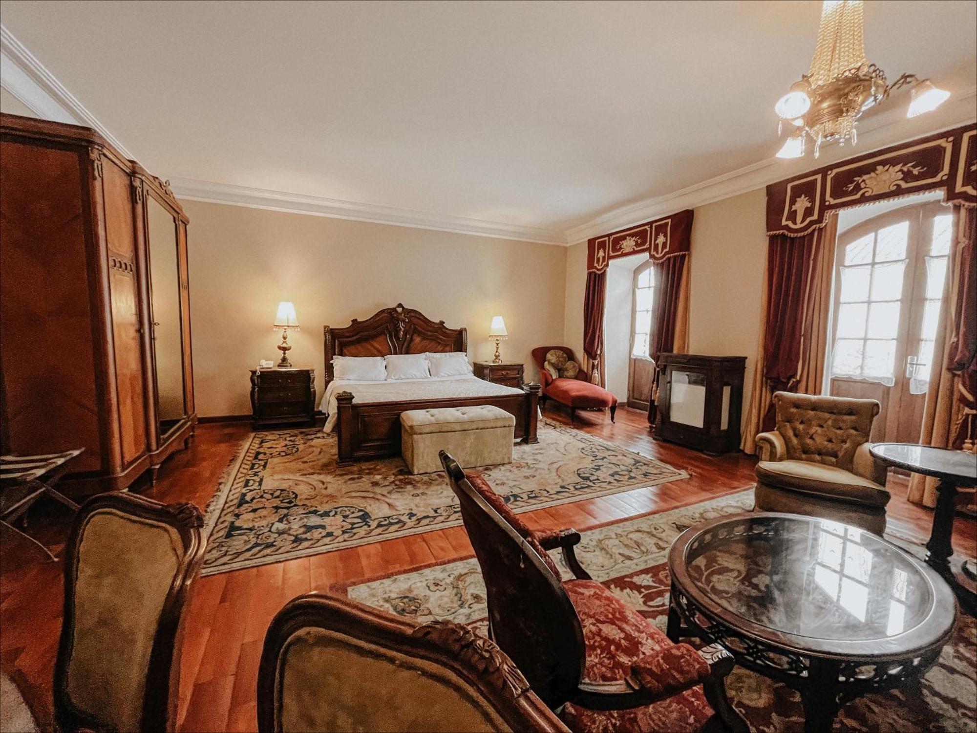 סוקרה Parador Santa Maria La Real מראה חיצוני תמונה