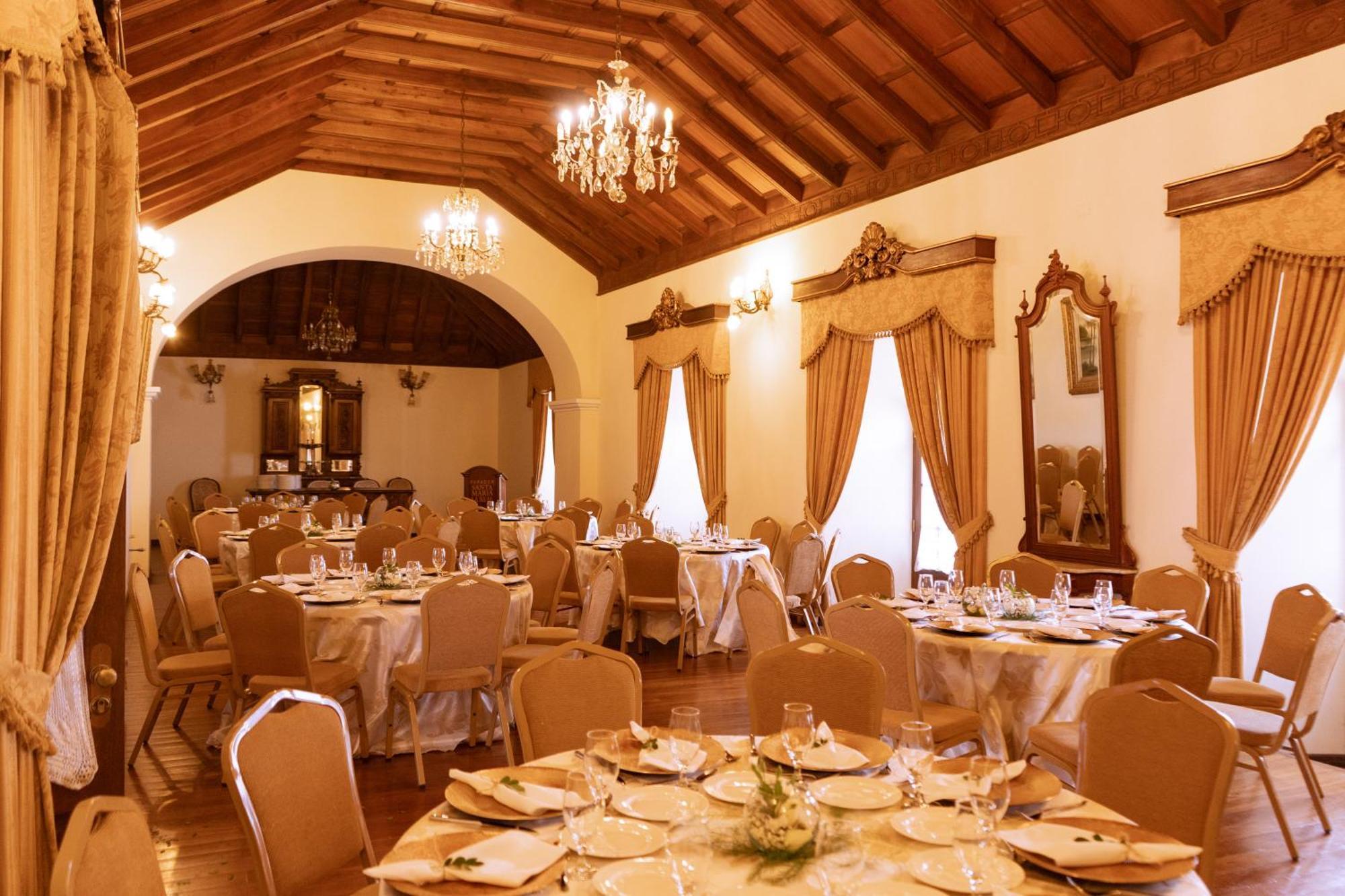 סוקרה Parador Santa Maria La Real מראה חיצוני תמונה
