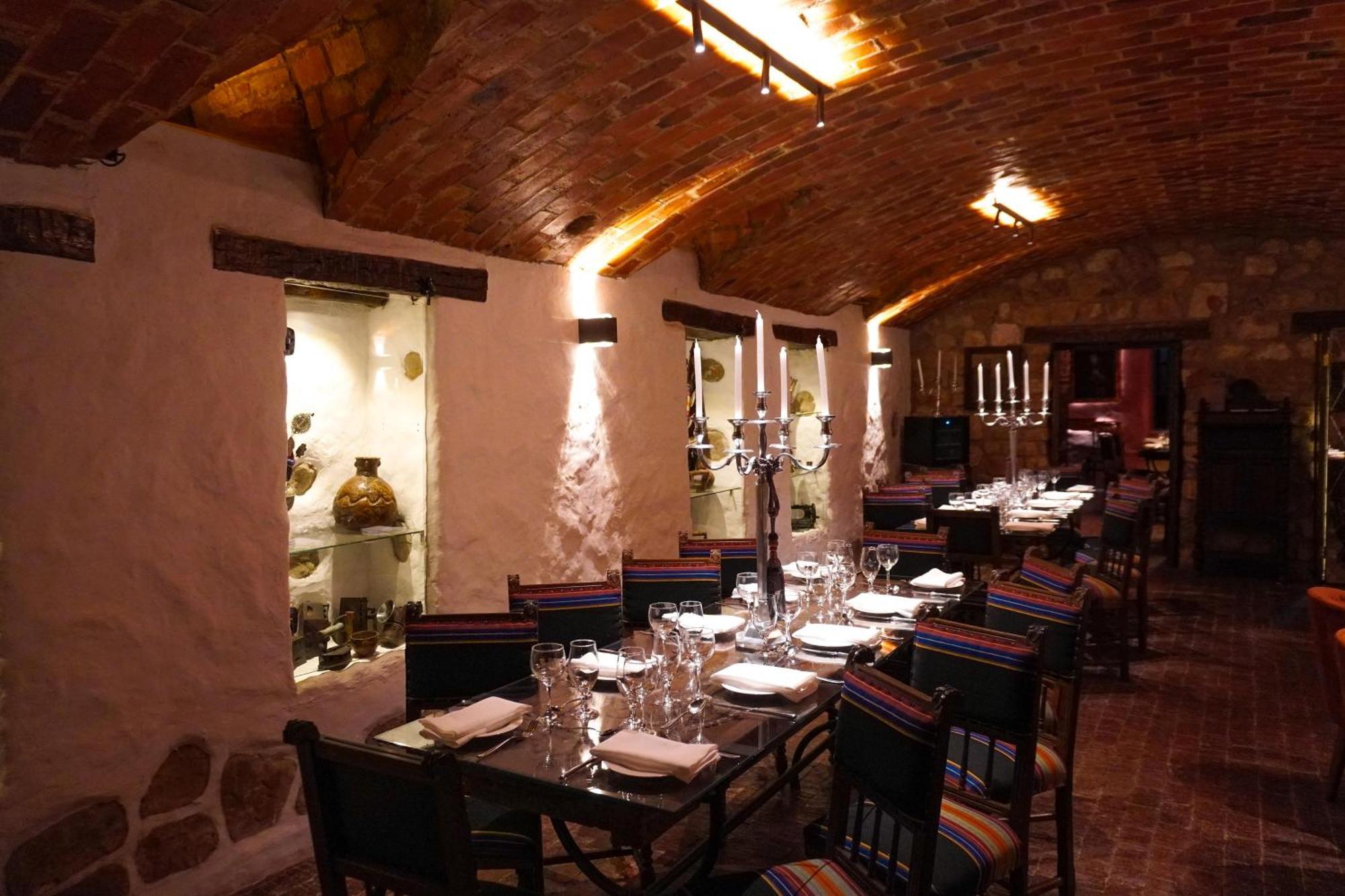 סוקרה Parador Santa Maria La Real מראה חיצוני תמונה