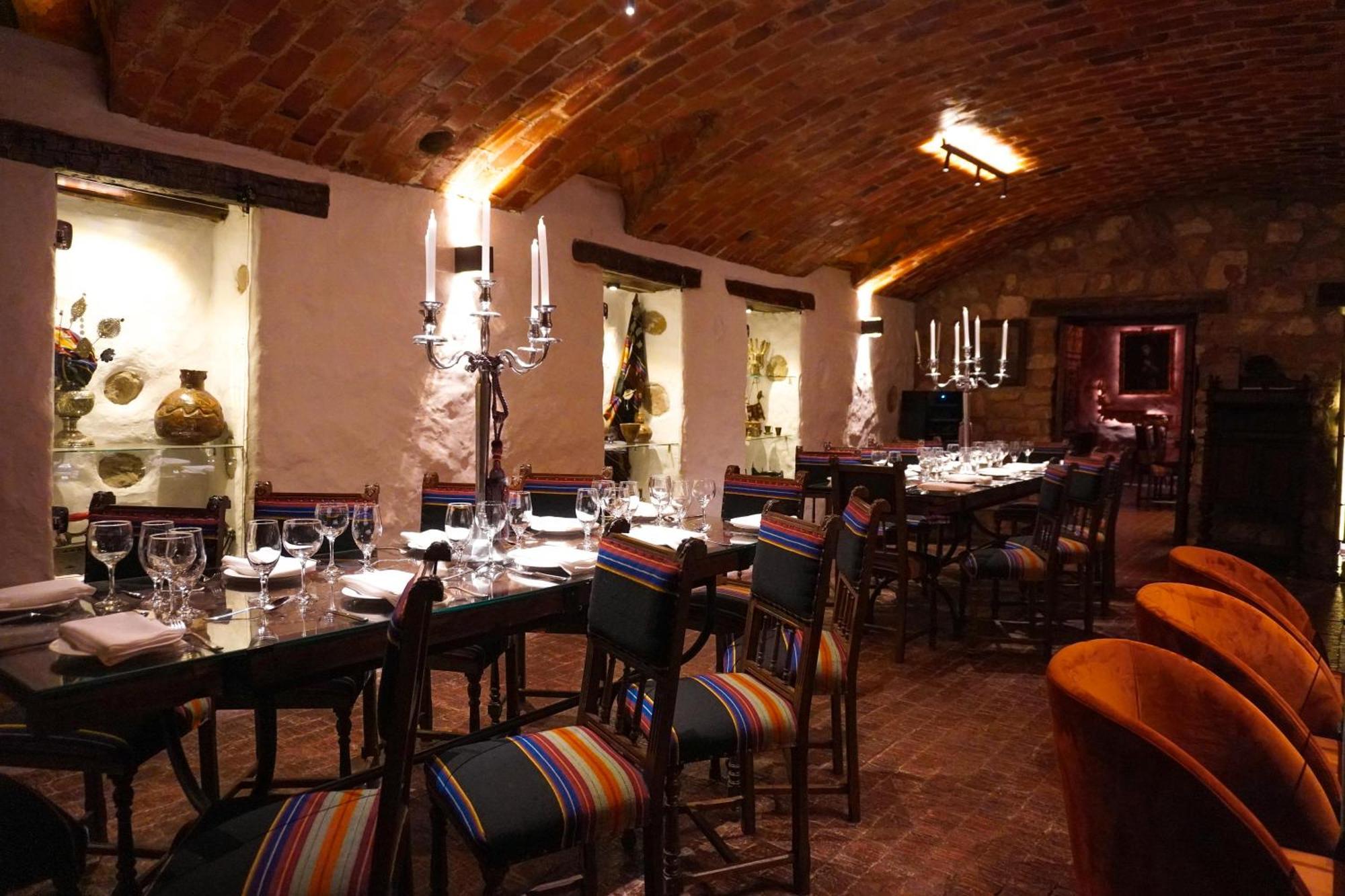 סוקרה Parador Santa Maria La Real מראה חיצוני תמונה